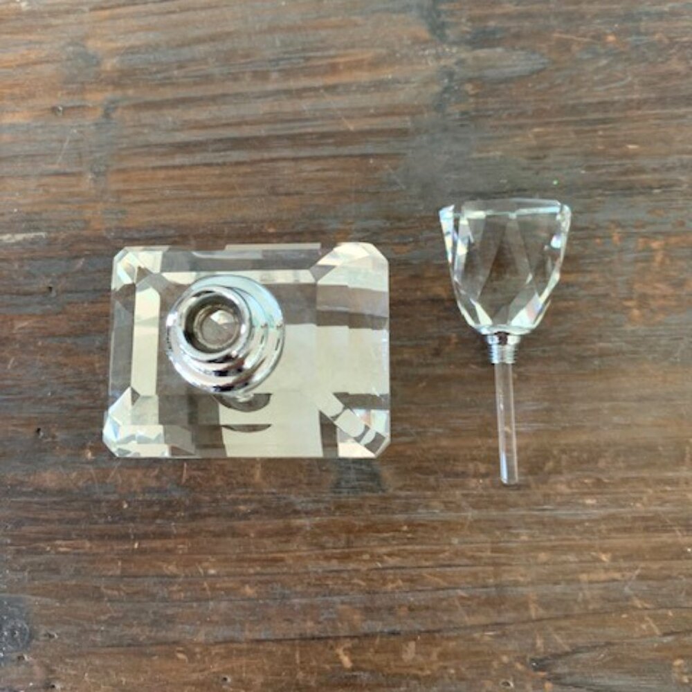 Mikasa "Crosby" Crystal Perfume Bottle - Picture 6 of 7